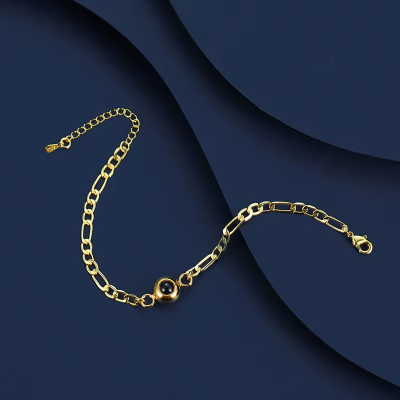 Figaro chain photo projection bracelet
