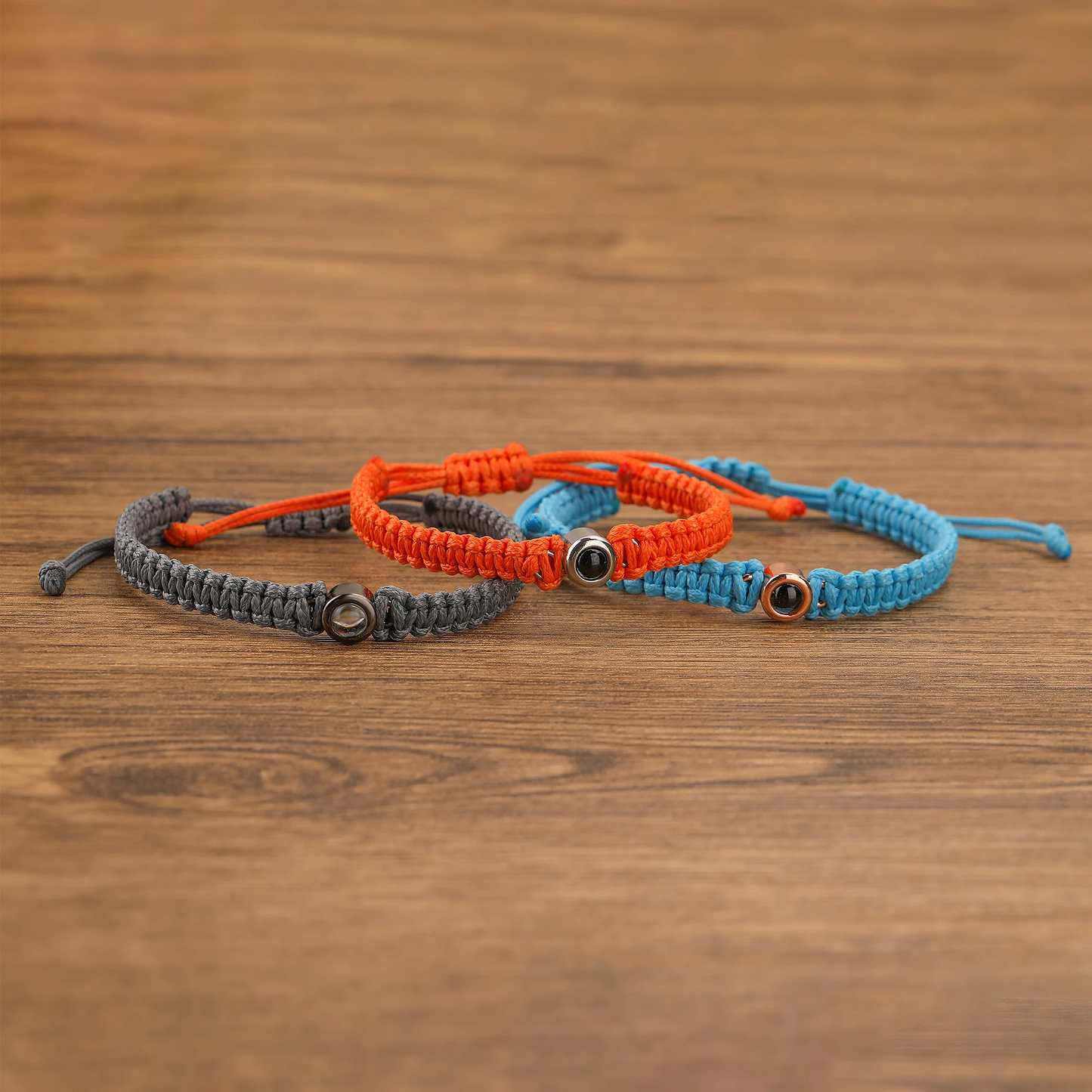 Minimalist photo projection bracelet